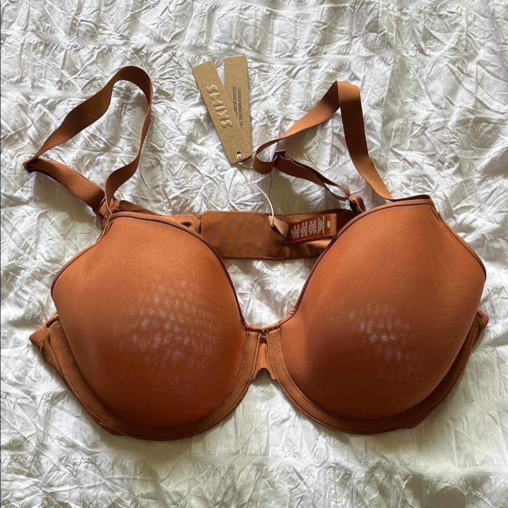 Skims weightless Demi Bra